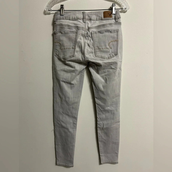 American Eagle Ripped Grey Super  Stretch Skinny Jeans‎ - Picture 2 of 4